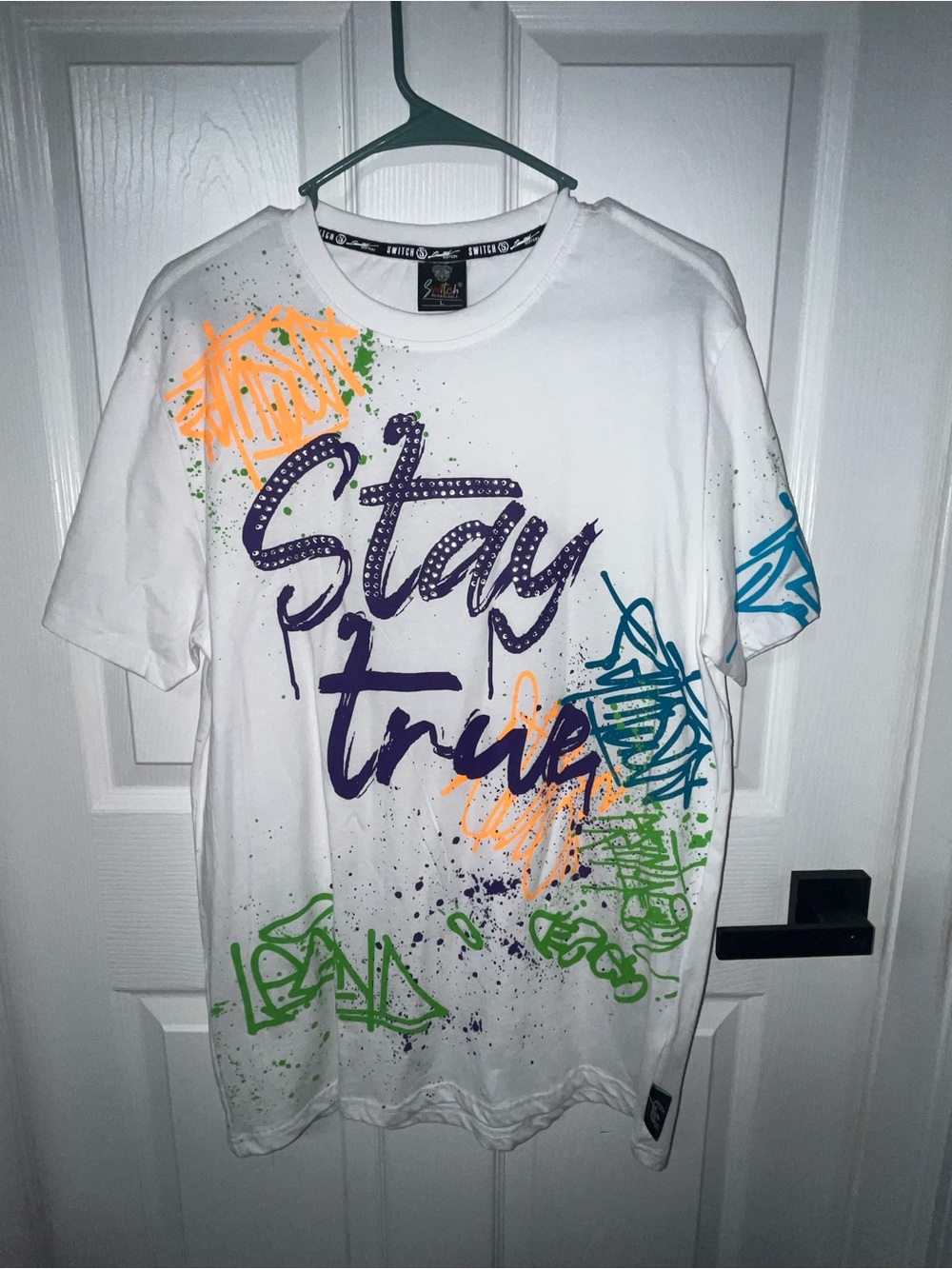 New Switch men short sleeves tshirt white designs large